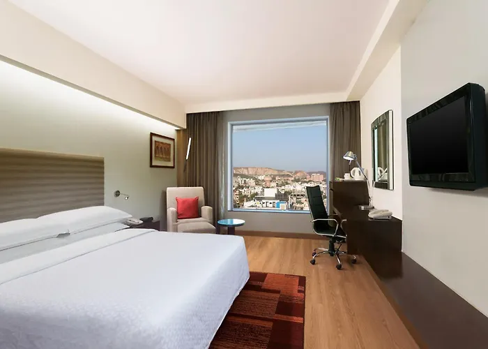 Four Points By Sheraton Jaipur, City Square